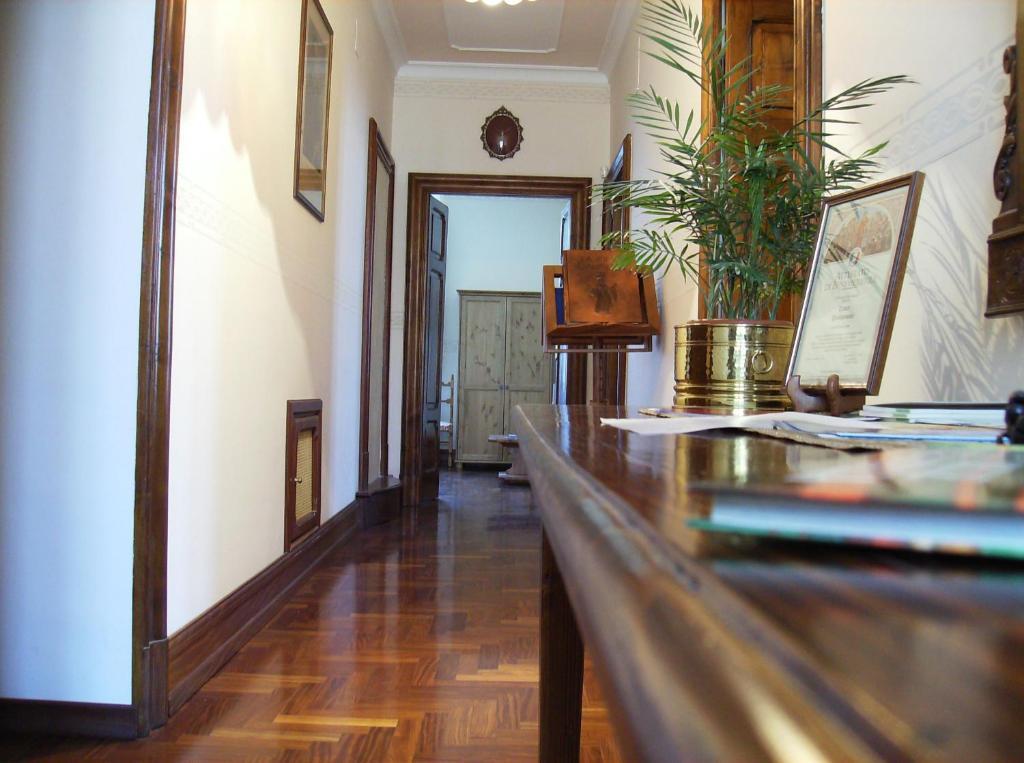 B&B Santa Chiara スルモナ 部屋 写真
