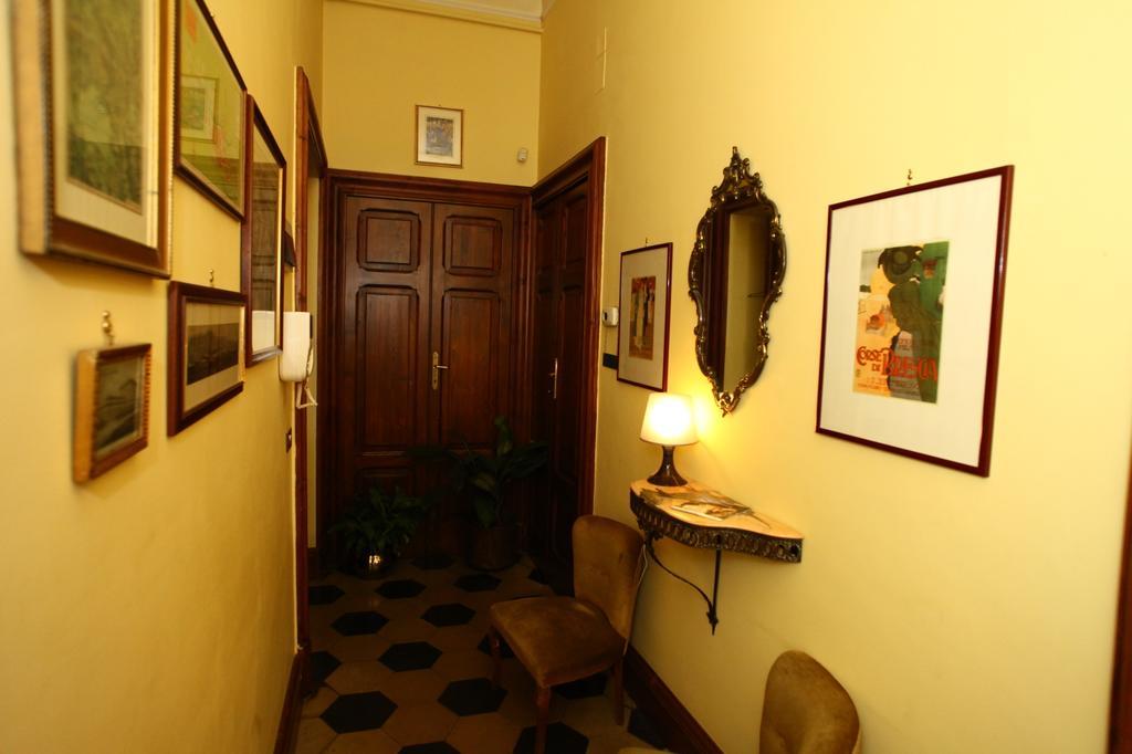 B&B Santa Chiara スルモナ 部屋 写真