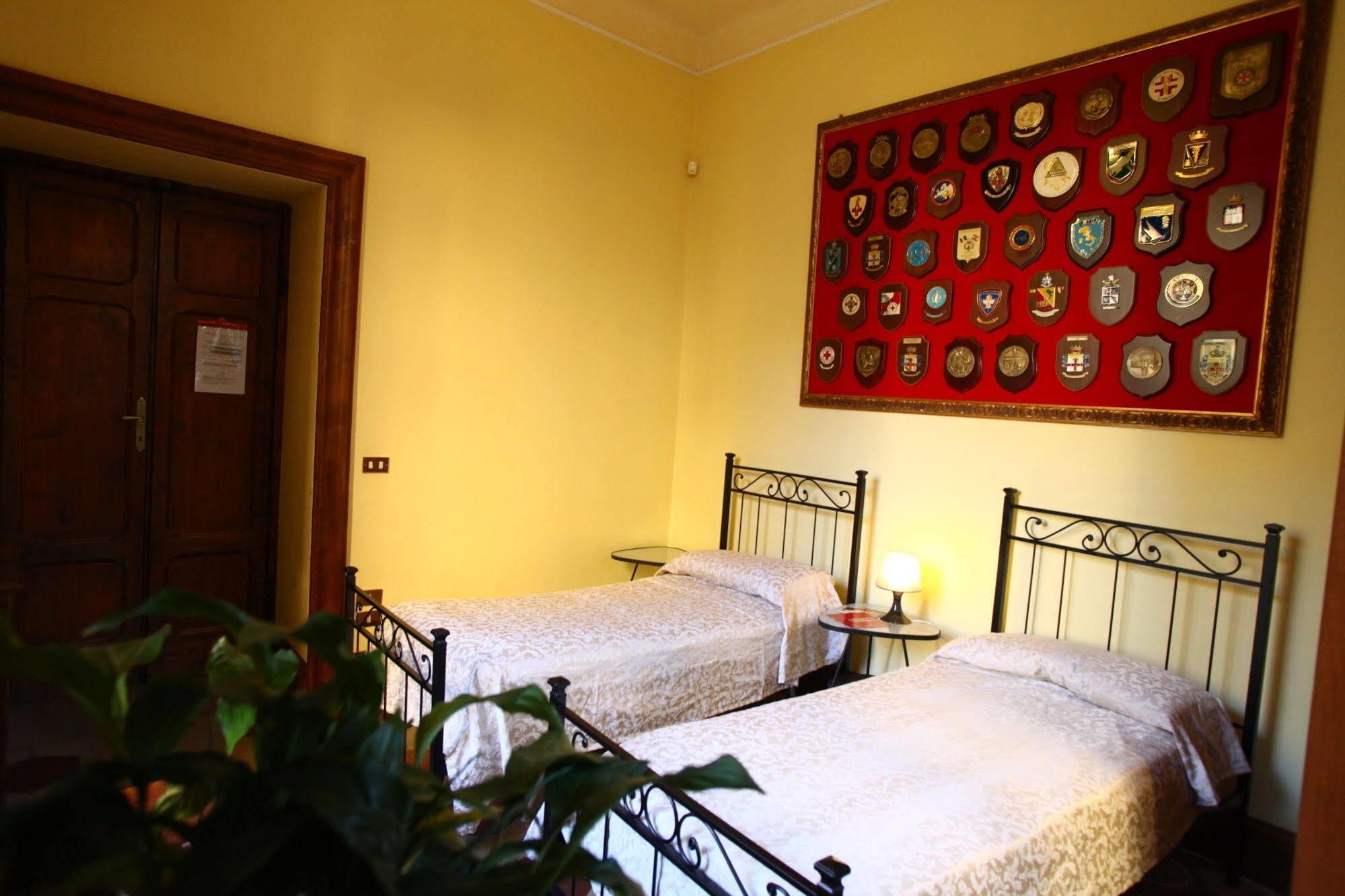 B&B Santa Chiara スルモナ エクステリア 写真
